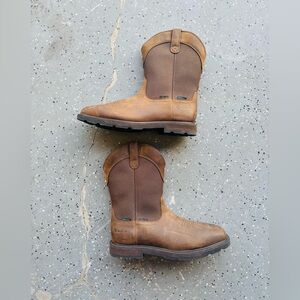NWOT Ariat All weather steel toe boots